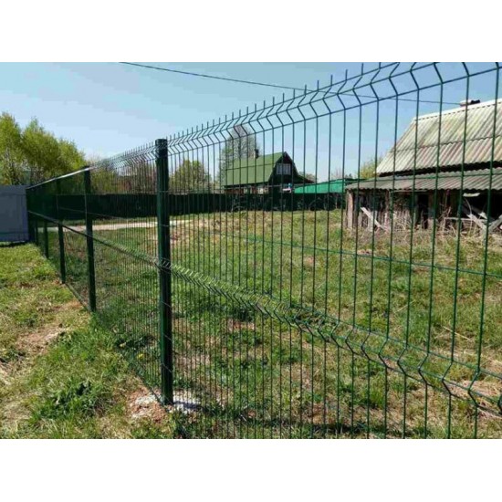 Зелёный забор из 3д сетки для дачного участка от производителя