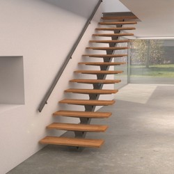 Лестница из металла на 2 этаж